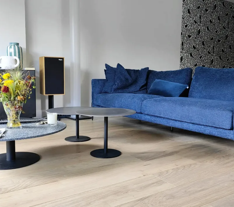 Un résultat esthétique pour notre pose de parquet flottant en 74